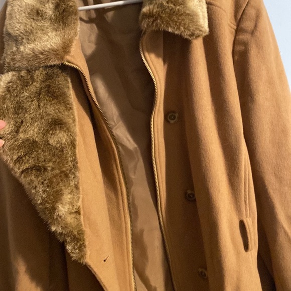 Venezia Woman’s beige/taupe coat - Picture 3 of 4